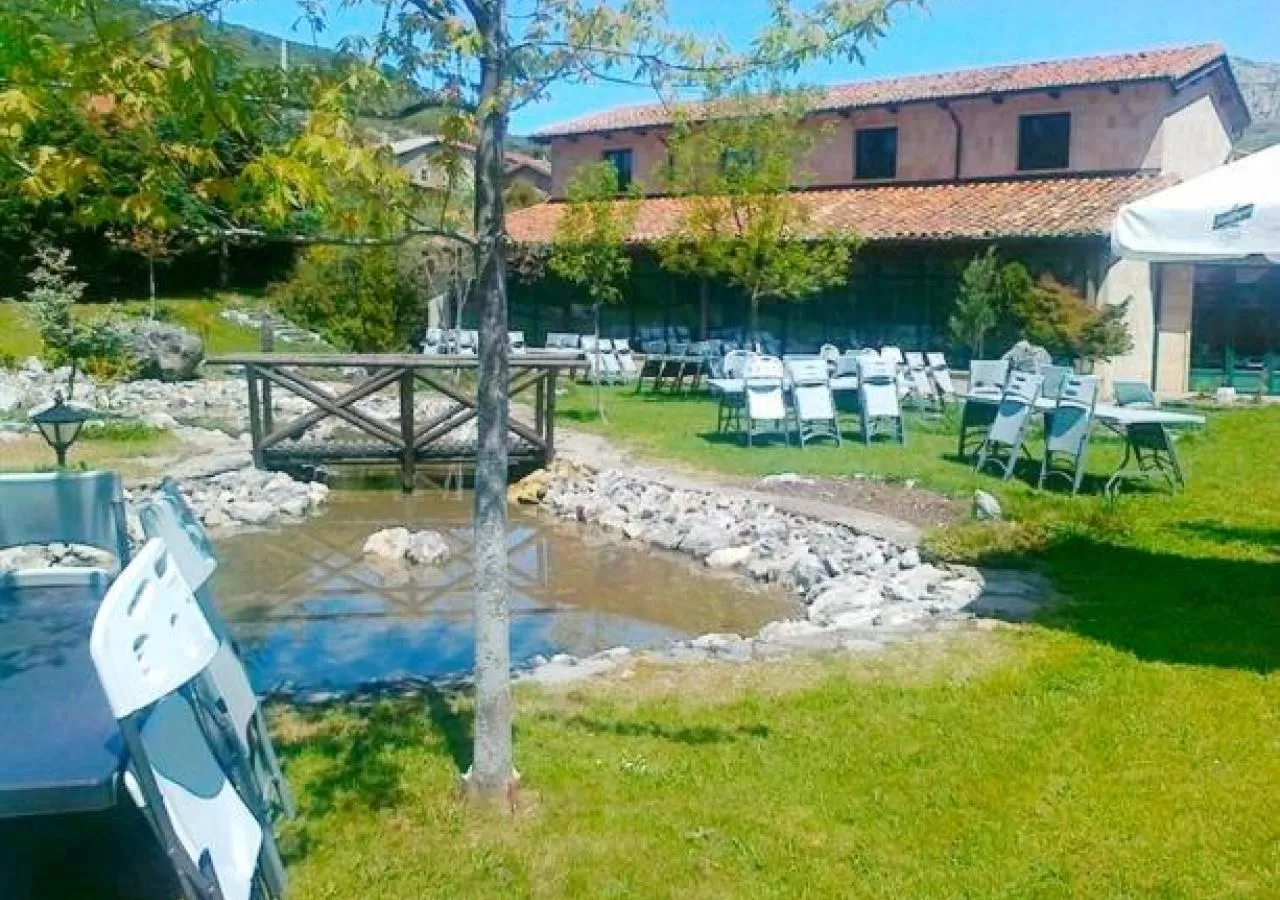 PISCINA-2230