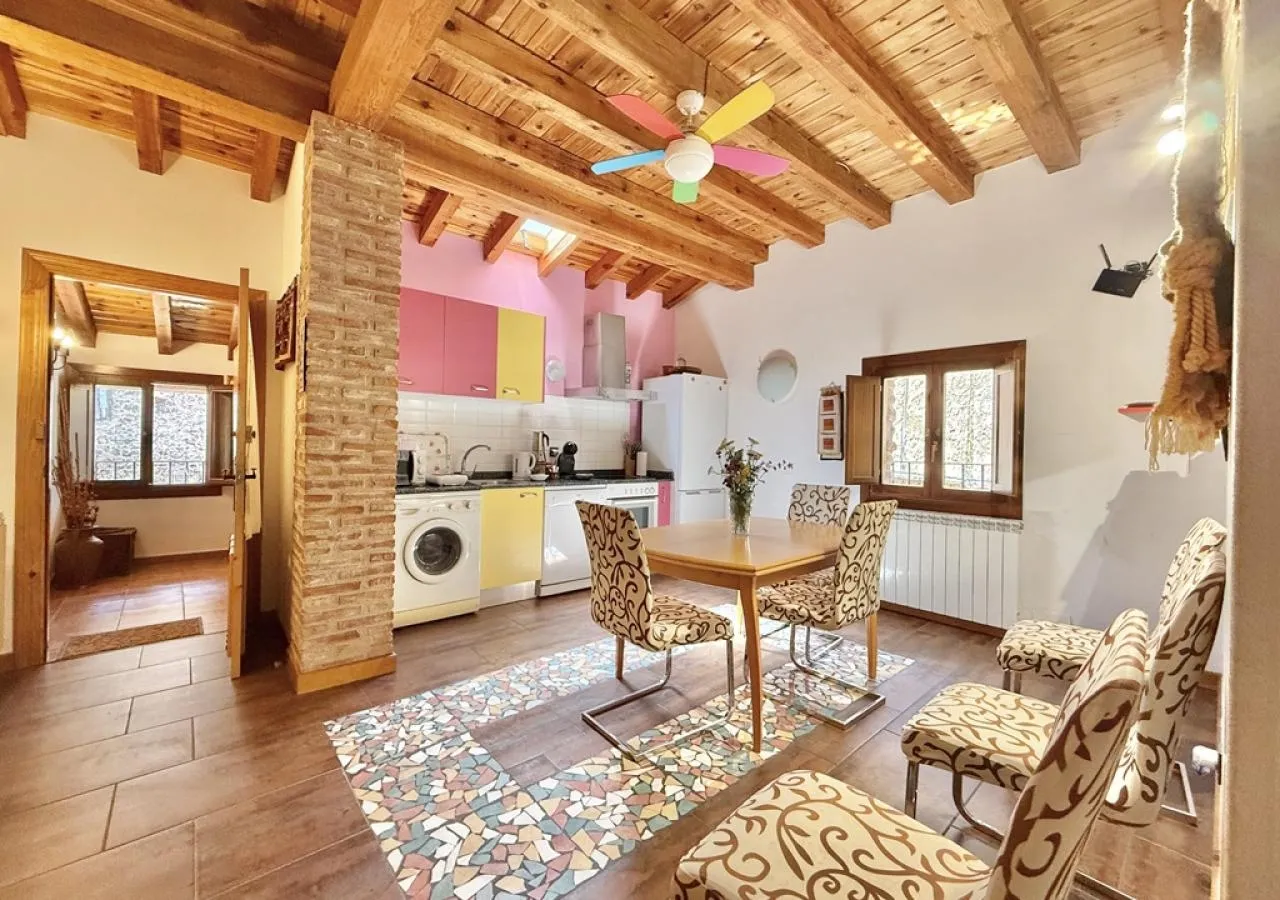 Villa Liquidambar salon cocina