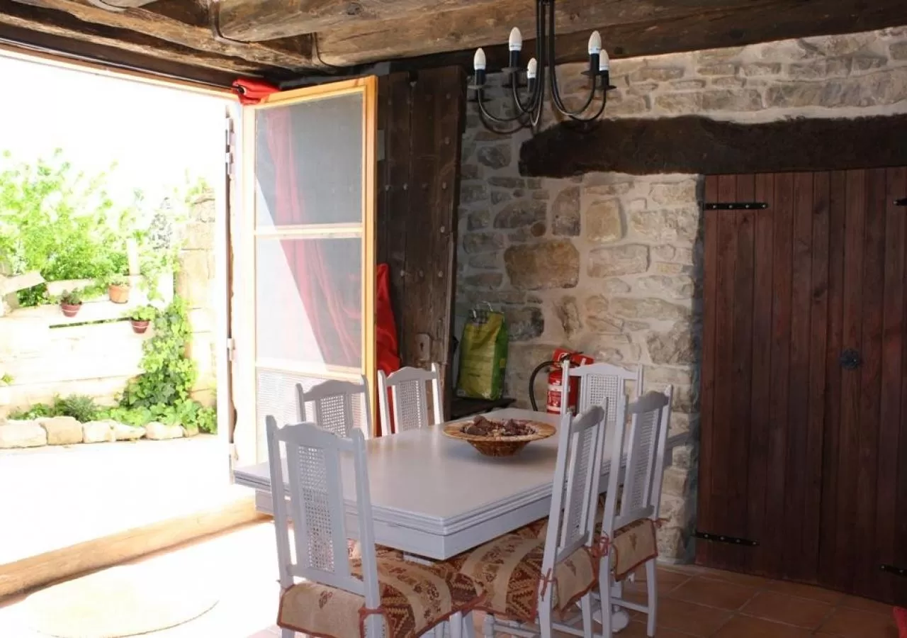 COMEDOR-2820