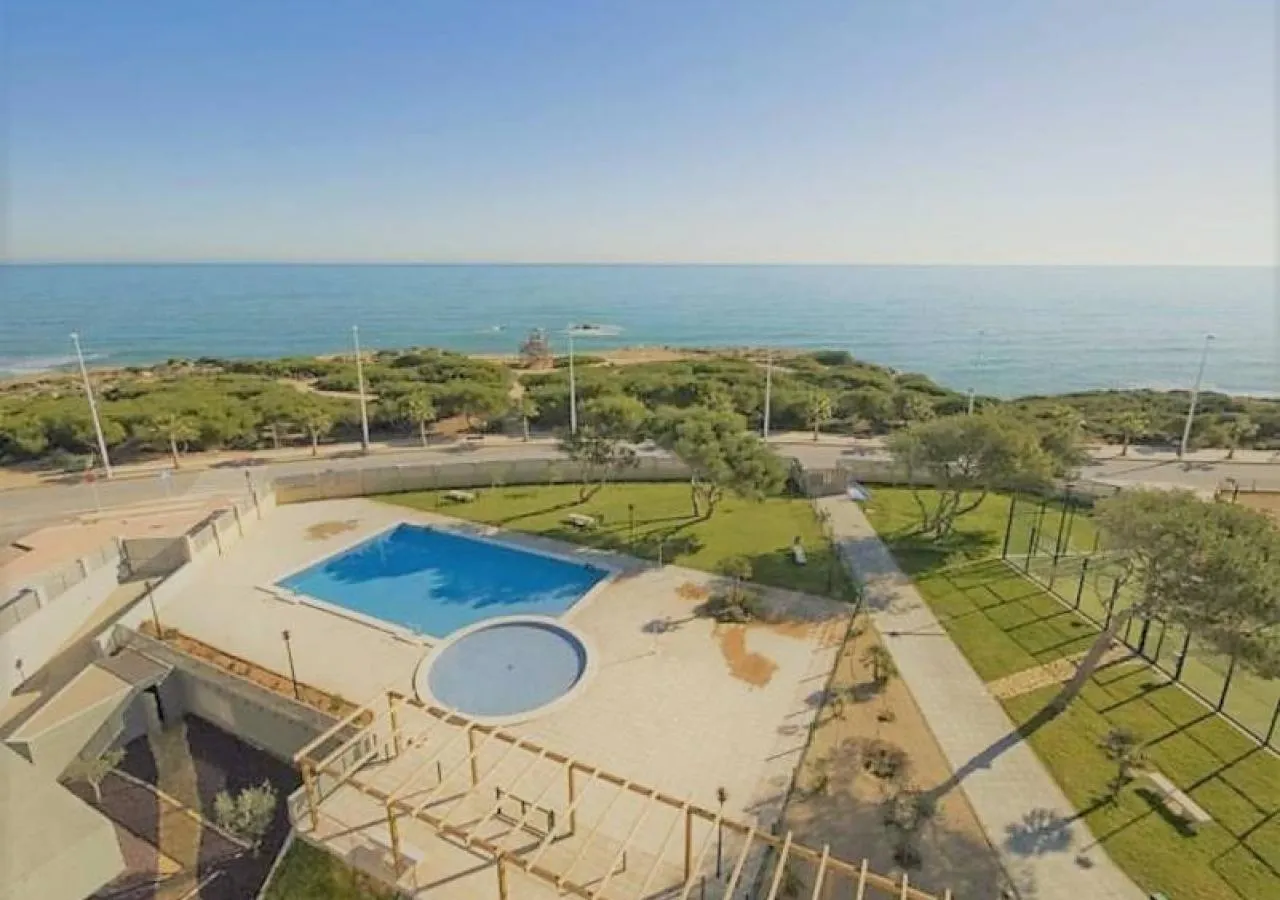 ap3000-alcoceber-piscina-3911