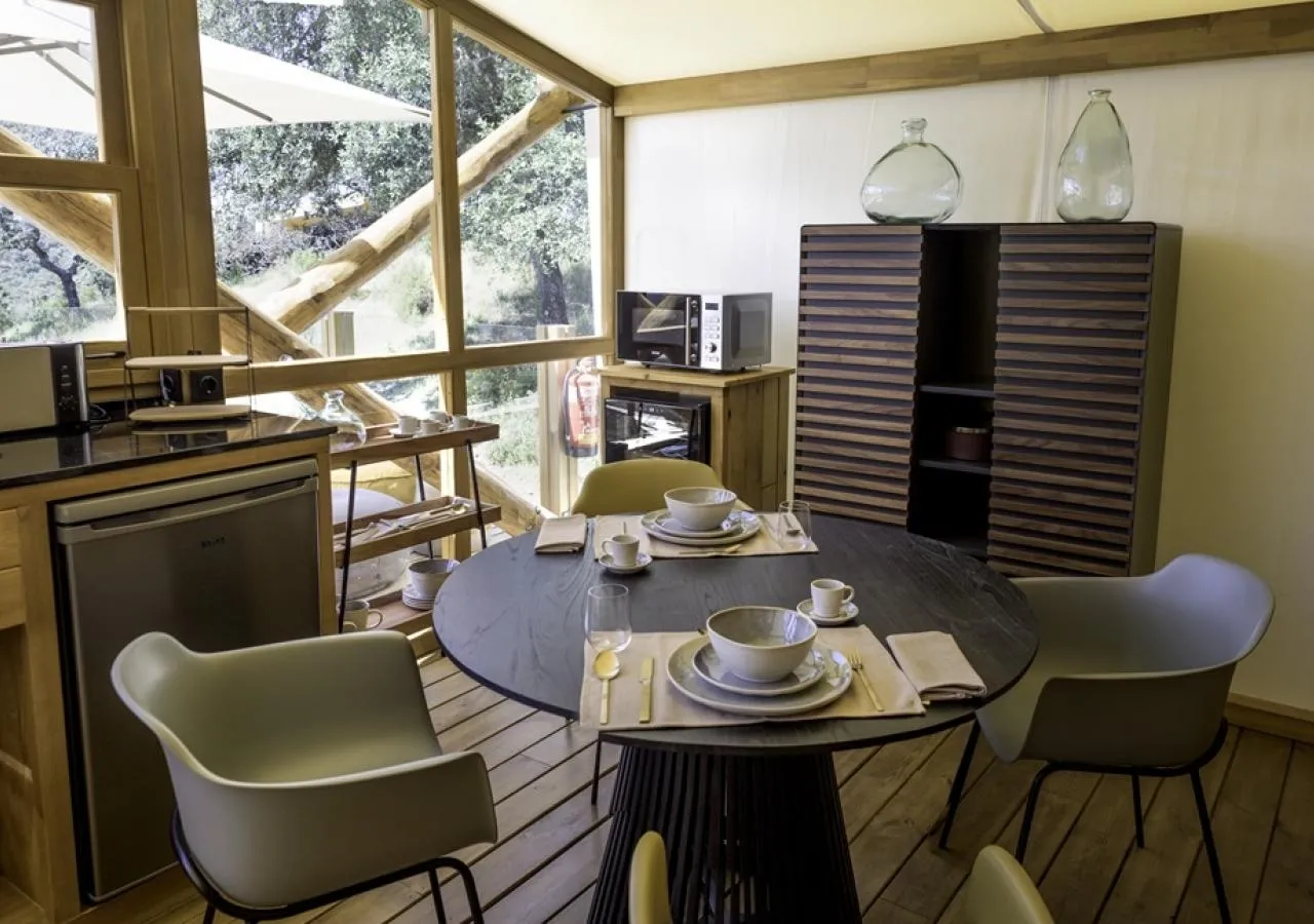la dehesa junior suite comedor
